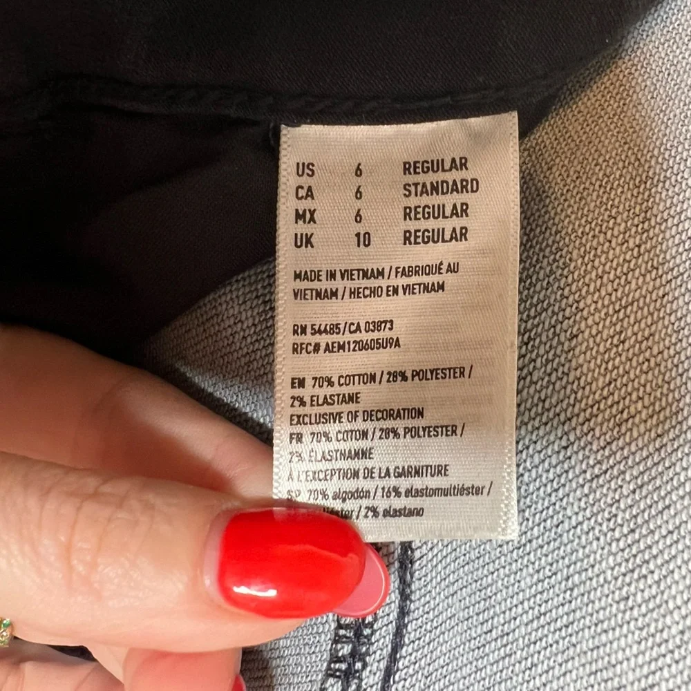 American eagle color block jeans. - Picture 5 of 8